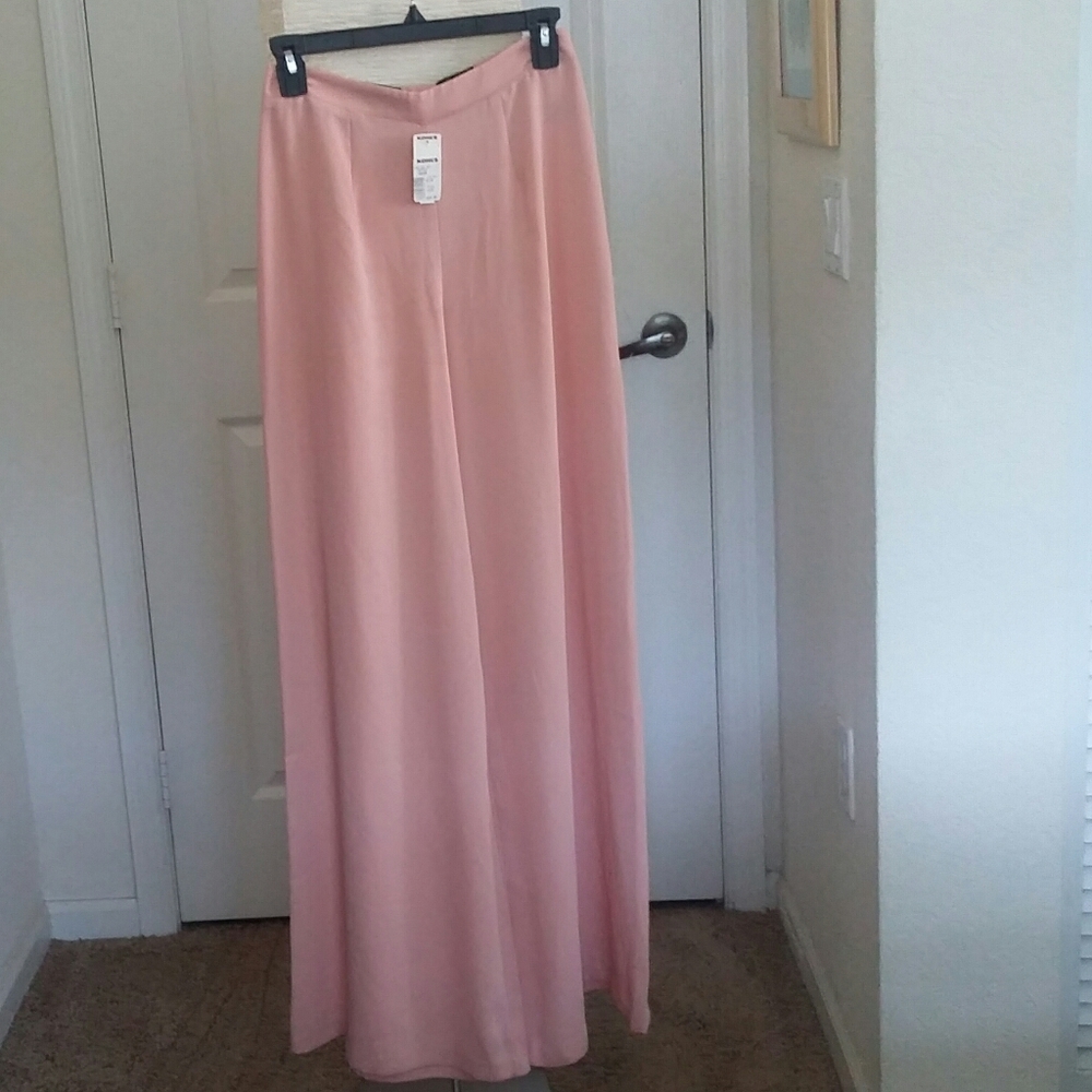 Women's wide leg pants